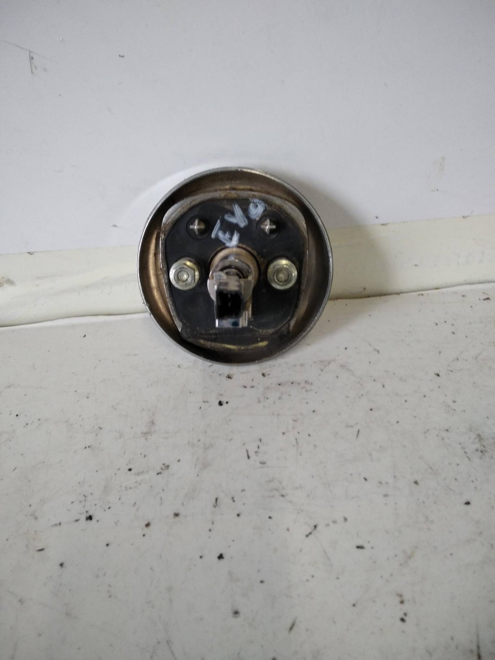 Interruttore apertura bagagliaio